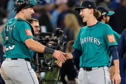 Marineros Sorprenden a Blue Jays en Toronto: Miller y Raleigh Brillan