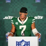 Glenn Admite Retroceso de Fields: Jets en Crisis Tras Derrota en Denver