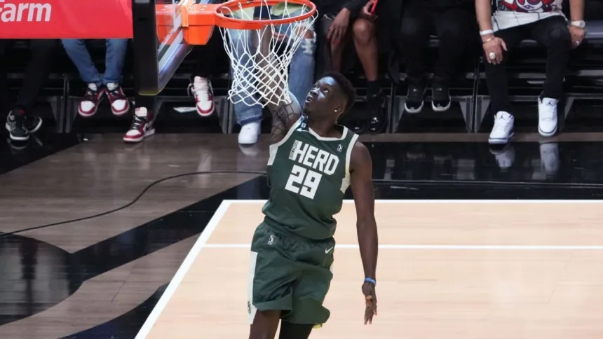 Bucks: Alex Antetokounmpo se une a Giannis y Thanasis, histórico en NBA