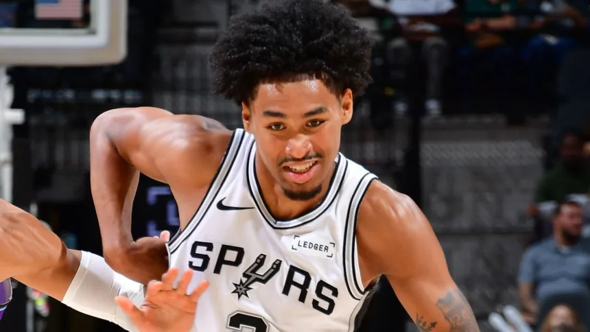 Debut de Harper en Spurs: Alley-oop espectacular a Wembanyama