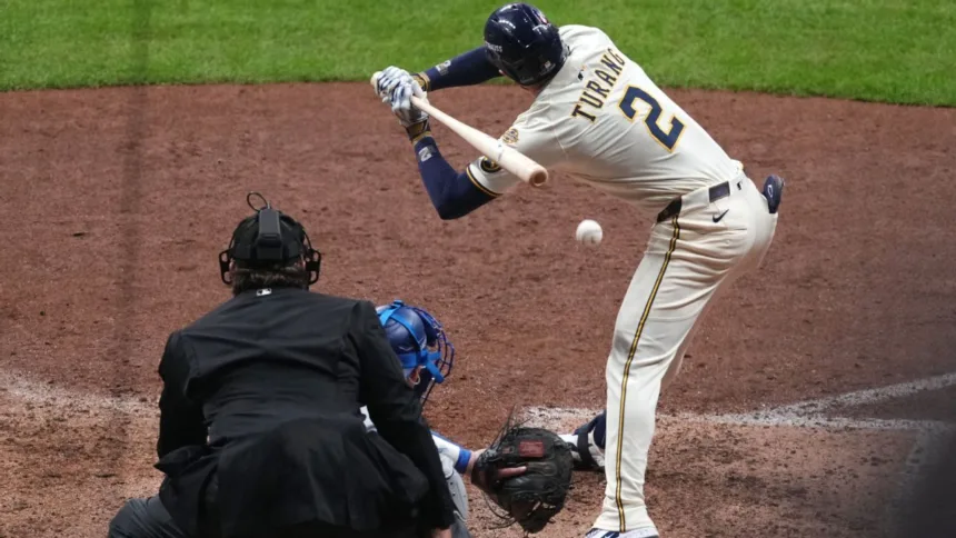 Turang evita pelotazo crucial: Dodgers vencen a Brewers en NLCS ⚾