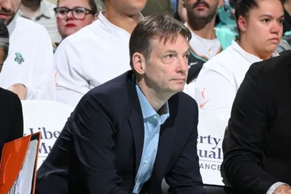 Olaf Lange, ex-asistente de Liberty, dirigirá la selección alemana de baloncesto femenino
