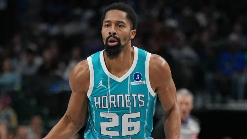 Hornets Cortan a Spencer Dinwiddie: Sorpresa Tras Breve Contrato