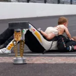 Bubba Wallace: El cambio radical en NASCAR tras la llegada de su hijo