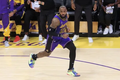 LeBron James hace historia: 23 temporadas en la NBA, un récord sin precedentes