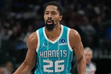 Hornets Cortan a Spencer Dinwiddie: Sorpresa Tras Breve Contrato