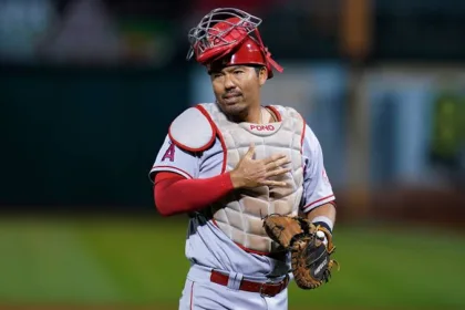 Kurt Suzuki al frente de los Angelinos: Deja atrás a Pujols y asume el mando