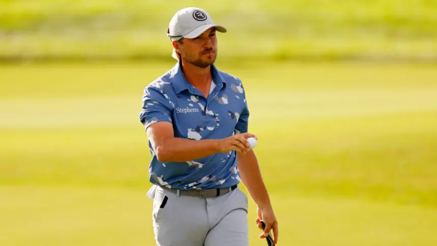 Cook brilla en el Bank of Utah Championship; Olesen y otros le siguen 1 Cook brilla en el Bank of Utah Championship; Olesen y otros le siguen