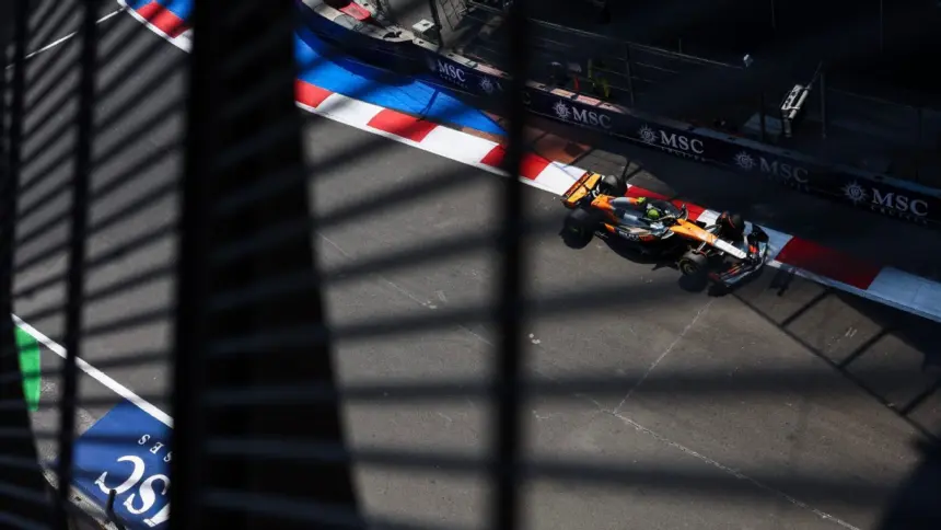 Norris Impone Ritmo en Práctica del GP México, Verstappen y Piastri Rezagados