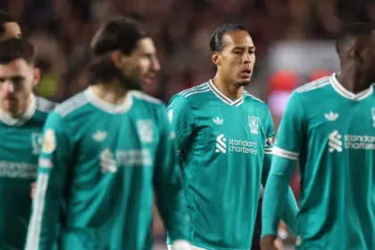 Carragher: Liverpool en Crisis Tras 4 Derrotas Seguidas en Premier League