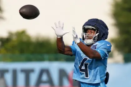 Lockett se Reúne con Carroll en los Raiders: Refuerzo de Lujo para Las Vegas