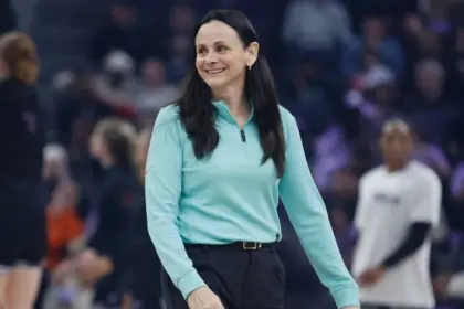 Sandy Brondello Dirigirá a las Tempo de Toronto: Nuevo Reto en la WNBA