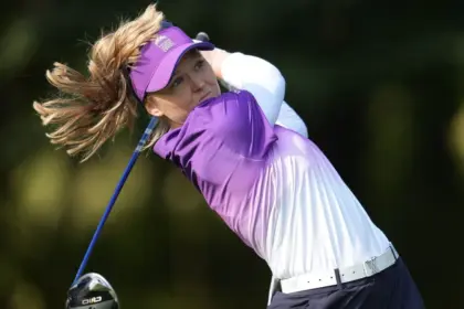 Henderson y Hsu impulsan al Mundo a semifinales de la Intl Crown 5 Henderson y Hsu impulsan al Mundo a semifinales de la Intl Crown