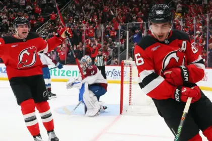 Frozen Frenzy NHL: Razones para Ver a Cada Equipo en Acción 10 Frozen Frenzy NHL: Razones para Ver a Cada Equipo en Acción