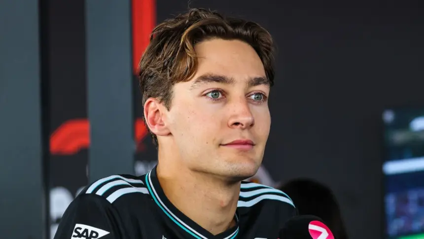 Russell Confirma Cláusulas Clave en Contrato con Mercedes: ¿Seguro para 2027? 1 Russell Confirma Cláusulas Clave en Contrato con Mercedes: ¿Seguro para 2027?