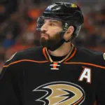 Ex-estrella NHL, Ryan Kesler, acusado de agresión sexual 2 Ex-estrella NHL, Ryan Kesler, acusado de agresión sexual