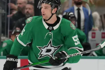 Harley Firma Extensión Millonaria con Stars: Defensa Clave Asegurado