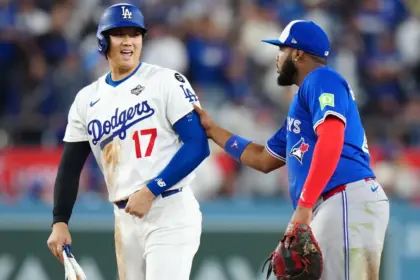 Dodgers vs. Blue Jays: ¡Choque en Serie Mundial! Ohtani vs. Bieber en Juego 4 7 Dodgers vs. Blue Jays: ¡Choque en Serie Mundial! Ohtani vs. Bieber en Juego 4
