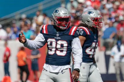 Pats Negocian a Keion White a 49ers y Dugger a Steelers: NFL