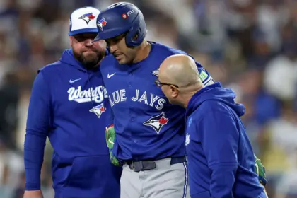 Springer, fuera del lineup del Juego 4: Azulejos confían en su regreso