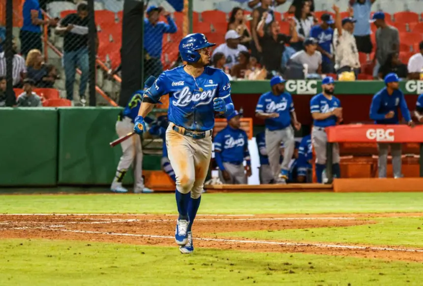 Licey Apabulla a Toros en La Romana: Núñez Brilla y Tigres Suman Victoria