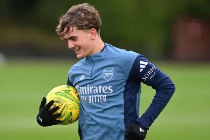 Arteta Tranquilo: Arsenal No Teme Perder Prodigio Dowman Ante Rivales