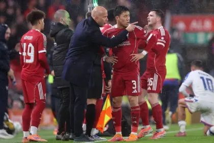 Liverpool: Arne Slot niega presión pese a racha negativa y derrota 11 Liverpool: Arne Slot niega presión pese a racha negativa y derrota