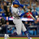 Mookie Betts rompe slump crucial: ¡Hit decisivo salva a Dodgers!
