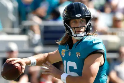 Lawrence jugará con enfermedad: QB de Jaguars listo vs Raiders