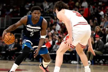 Edwards, de los Timberwolves, habilitado para contacto, pero no para juegos