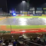 Águilas vs. Licey: Lluvia retrasa de nuevo clásico en el Quisqueya (Lidom)