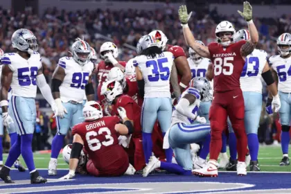 Cowboys al límite: Derrota urge a Jerry Jones a reaccionar en el mercado NFL