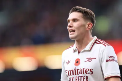 Arteta Preocupado por Lesión de Gyökeres: Baja del Arsenal Contra Slavia Praga 11 Arteta Preocupado por Lesión de Gyökeres: Baja del Arsenal Contra Slavia Praga