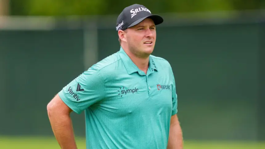 Straka se Retira de Torneos para Cuidar a su Hijo Tras Hospitalización 1 Straka se Retira de Torneos para Cuidar a su Hijo Tras Hospitalización