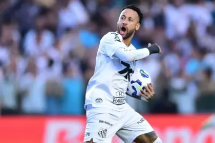 Neymar cerca de renovar con Santos: Clave para el Mundial 2026