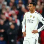 Alexander-Arnold Abucheado en Anfield: Reacción Hostil en el Retorno con Real Madrid