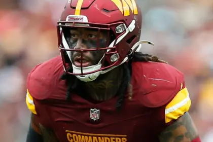 Luvu de Commanders Evita Suspensión por Tackle Hip-Drop, Jugará vs. Detroit 5 Luvu de Commanders Evita Suspensión por Tackle Hip-Drop, Jugará vs. Detroit