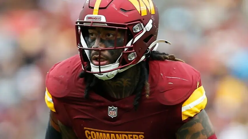 Luvu de Commanders Evita Suspensión por Tackle Hip-Drop, Jugará vs. Detroit 1 Luvu de Commanders Evita Suspensión por Tackle Hip-Drop, Jugará vs. Detroit