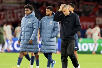 Luis Enrique critica al PSG: "Regalamos goles al Bayern" en Champions