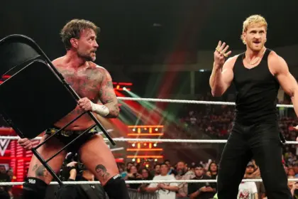 Logan Paul Traiciona a CM Punk en RAW: ¿Nuevo Miembro de The Vision?