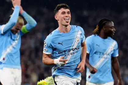 Foden Resurge: Doblete y Liderazgo en Victoria del Manchester City