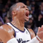 Westbrook hace historia en rebotes y lidera triunfo de Kings
