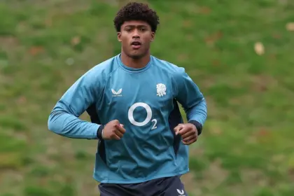 Noah Caluori, promesa de Saracens, convocado con Inglaterra A para duelo ante Nueva Zelanda 8 Noah Caluori, promesa de Saracens, convocado con Inglaterra A para duelo ante Nueva Zelanda