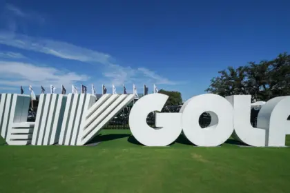 LIV Golf: Torneos de 72 hoyos en 2026 para competir y buscar el ranking mundial. 9 LIV Golf: Torneos de 72 hoyos en 2026 para competir y buscar el ranking mundial.