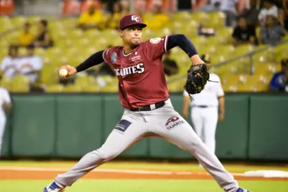 Gigantes definen rotación ante Águilas: Vargas, Peralta y Mengden al montículo 9 Gigantes definen rotación ante Águilas: Vargas, Peralta y Mengden al montículo