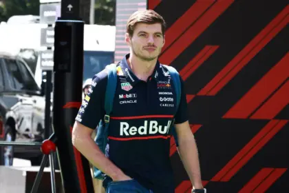 Verstappen sin presión en la F1: "Luchar por el título es notable"