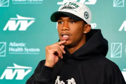 Wilson, impactado por los cambios en Jets, confía en la directiva 4 Wilson, impactado por los cambios en Jets, confía en la directiva