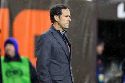 DePodesta Encabezará Operaciones de Béisbol de los Rockies: Reconstrucción en Puerta 7 DePodesta Encabezará Operaciones de Béisbol de los Rockies: Reconstrucción en Puerta