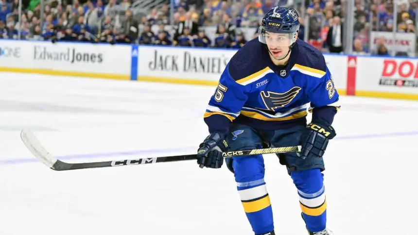 Blues Reviven: Kyrou en la Banca, Victoria Contundente ante Sabres 1 Blues Reviven: Kyrou en la Banca, Victoria Contundente ante Sabres