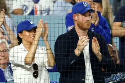 Príncipe Harry se Disculpa en Canadá por Polémica Gorra de los Dodgers